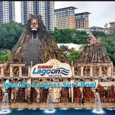 Sunway Resort Suite #29 1- 6Paxs Sunway Lagoon Pyramid Petaling Jaya Exterior photo
