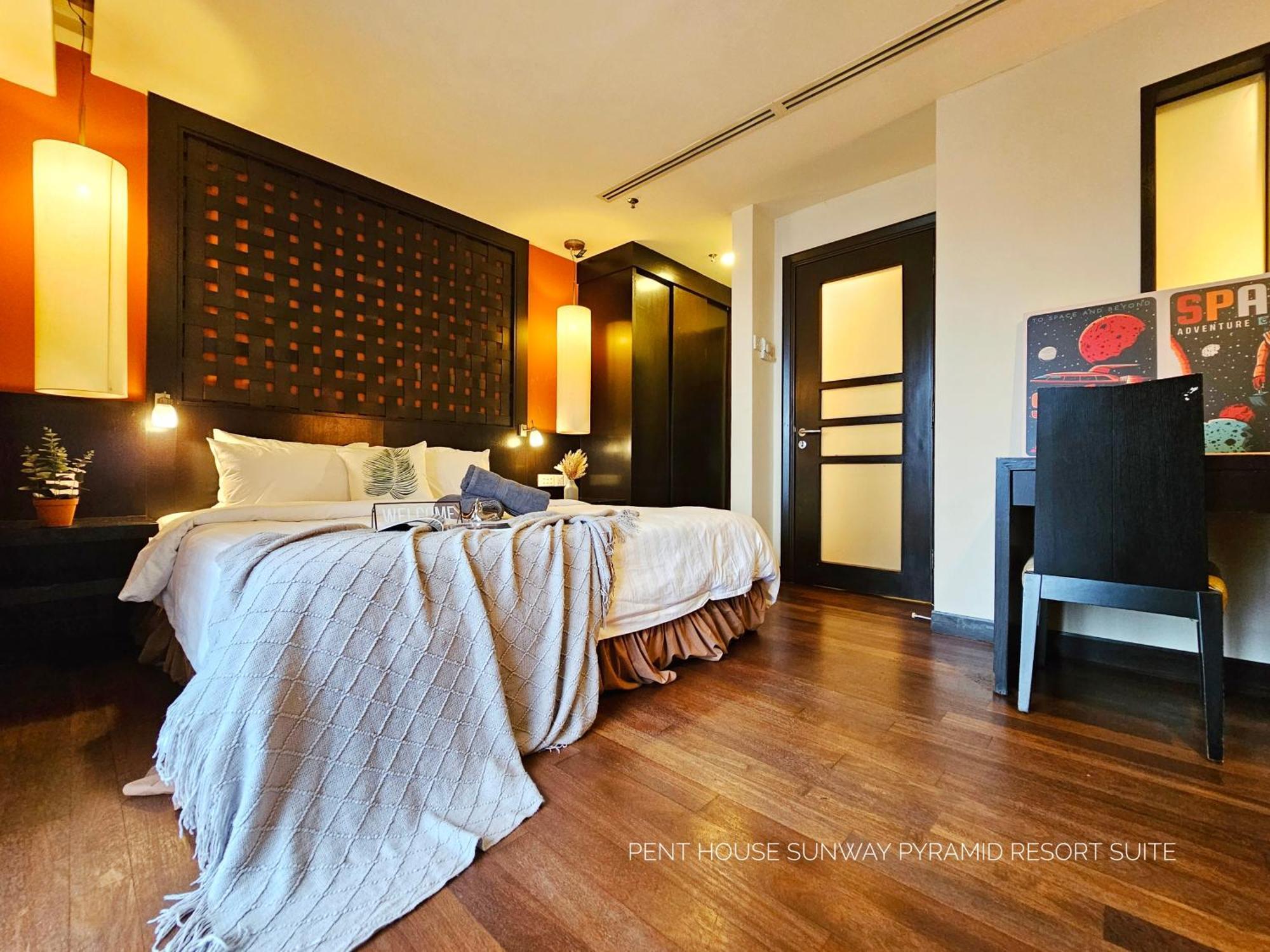 Apartment Sunway #29 1- 6paxs Sunway Lagoon Pyramid Petaling Jaya