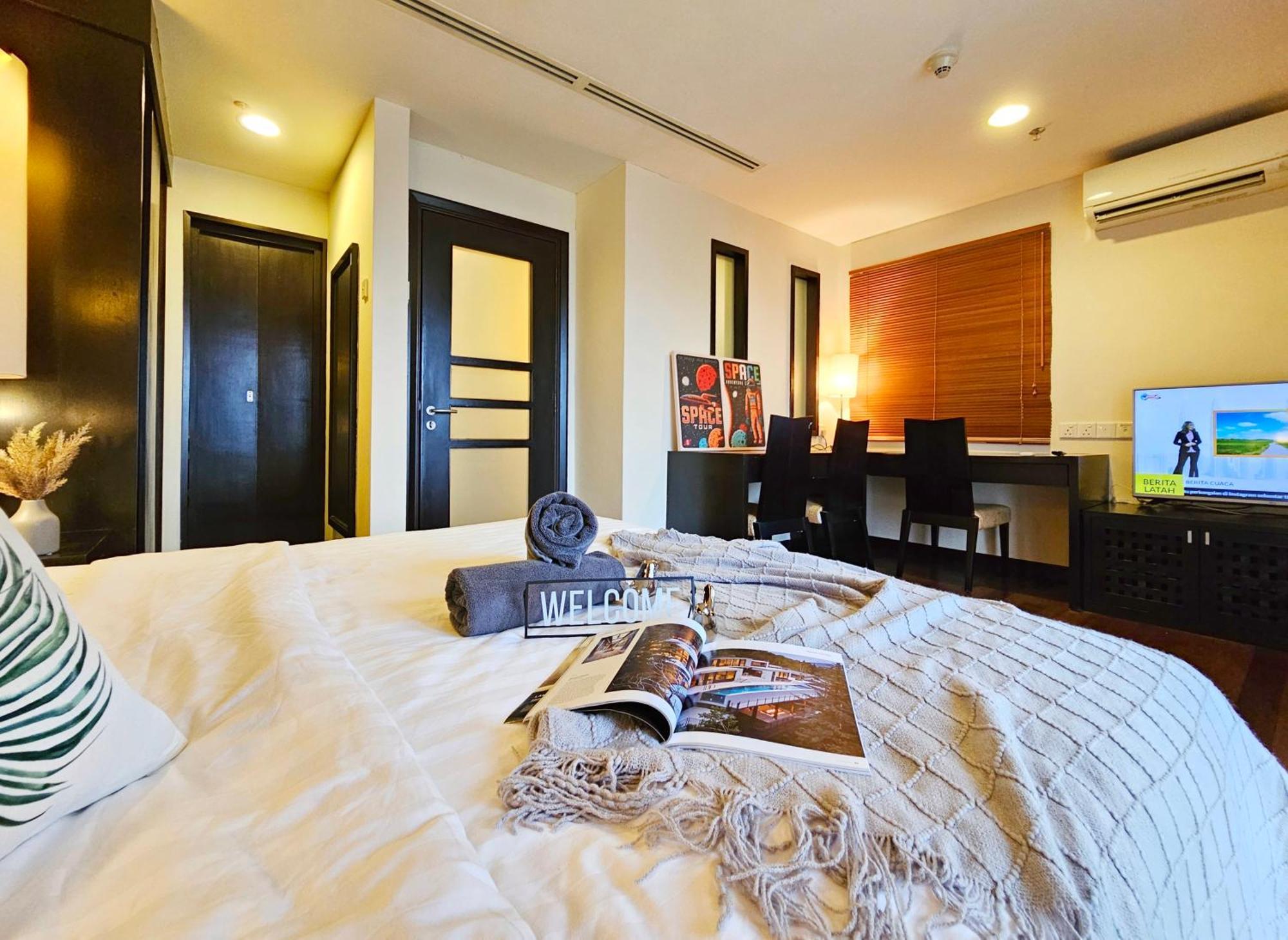 Sunway #29 1- 6paxs Sunway Lagoon Pyramid Apartment *